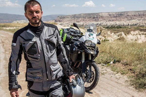 Sen Hangi Sürücüsün? 4 Mevsim Ceket Karşılaştırması