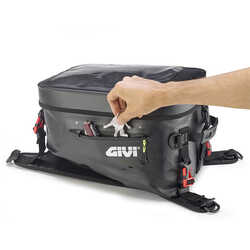 GIVI - GIVI GRT715 DEPO ÜSTÜ ÇANTA (1)