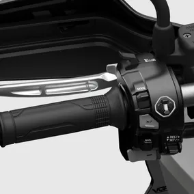 HONDA X-ADV 750 ELCİK ISITMA SETİ 2025