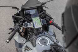 QUADLOCK USB HAVA KOŞULLARINA DAYANIKLI KABLOSUZ ŞARJ BAŞLIĞI - Thumbnail