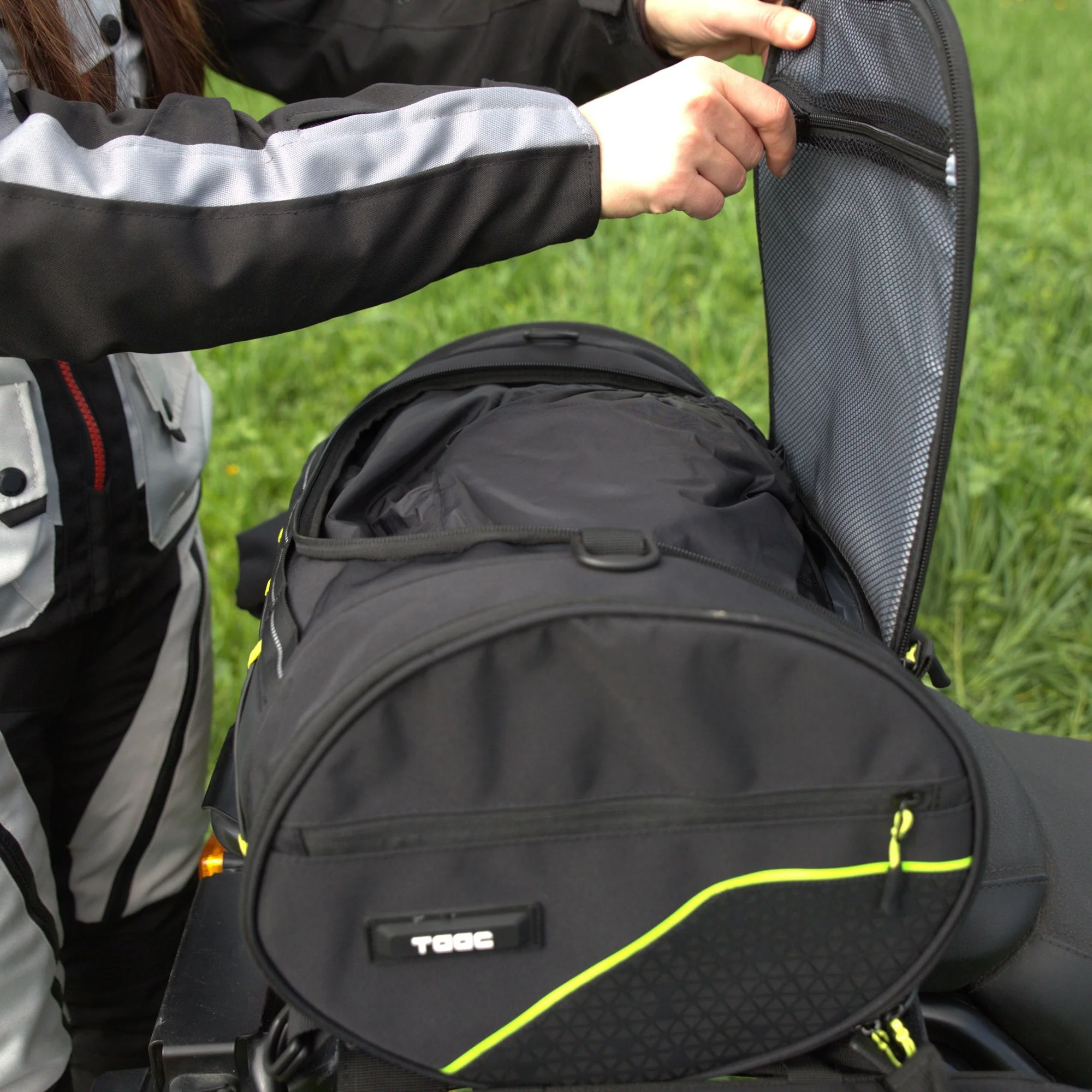 TAAC SPORT - TAAC KUYRUK ÇANTASI TC33 35LT SİYAH (1)